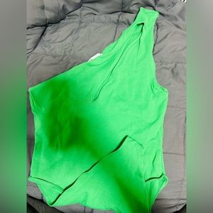 Zara Bodysuit Womens - Large Solid Green One
Shoulder Asymmetrical